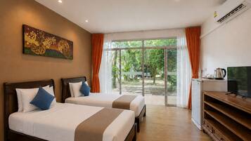 Superior Twin Room, Garden View | View from room