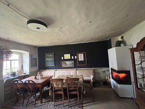 Interior - Idyllic guest house with garden like grandma's perfectly located in Little Red Riding Hood country (Kirchheim)