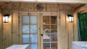 Rumah, 6 kamar tidur, balkon, pemandangan danau | Detail eksterior