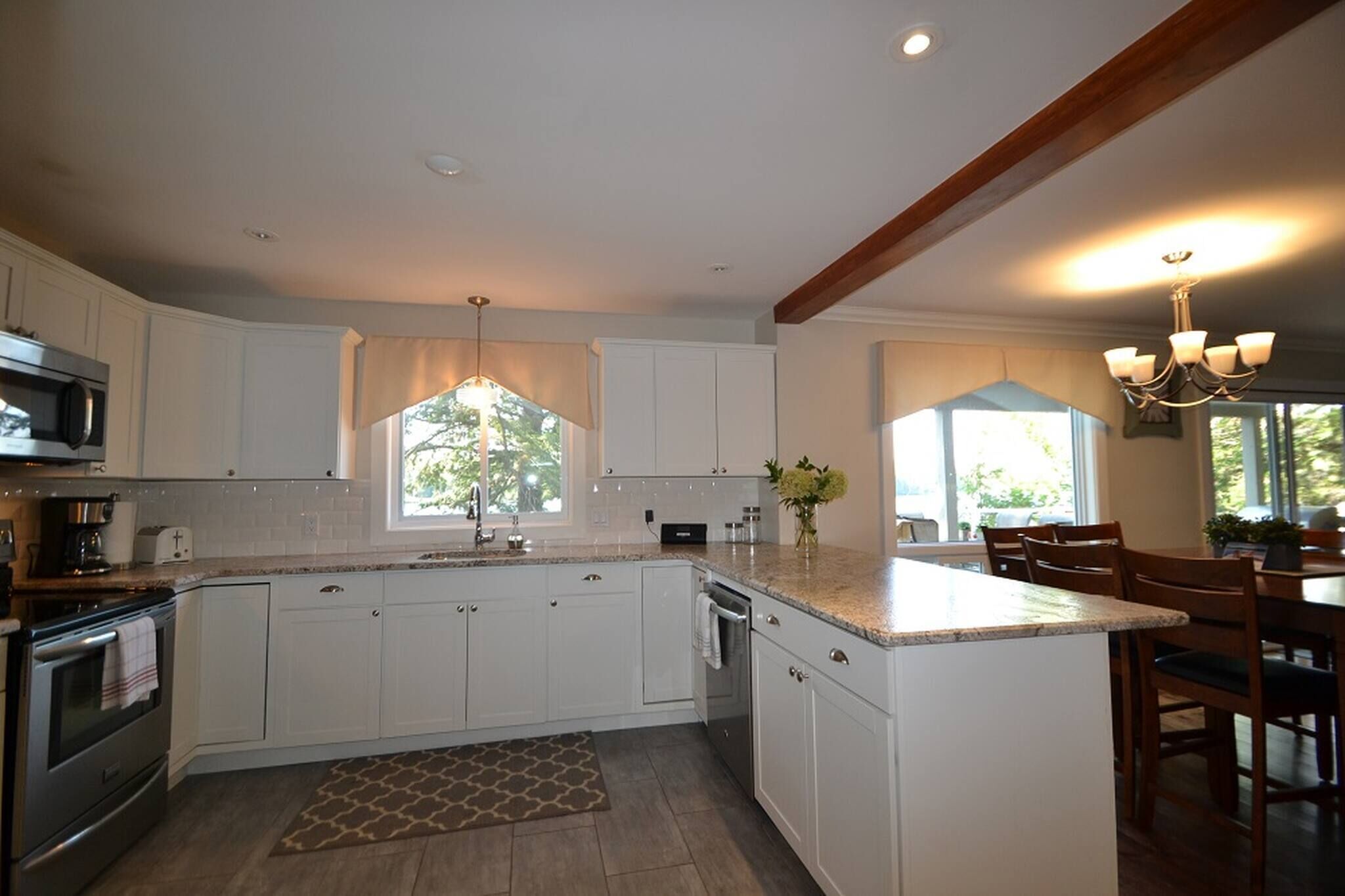 House, 4 Bedrooms, Balcony | Interior