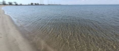 Vlak bij het strand