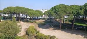 Property grounds - STUDIO FACING THE SEA (Le Grau-du-Roi)