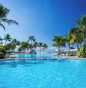 Pool - Vidanta Grand Luxxe One Bedroom Presidential Villa (Bahía de Banderas)