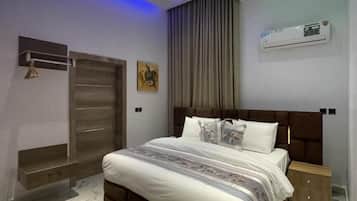 Deluxe Apartment, Balcony, City View