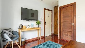 Room, 1 Bedroom | Room amenity