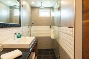 Room, 1 Bedroom | Bathroom - Room-dual-view Luxury Corner Retreat, ar (Bangkok)