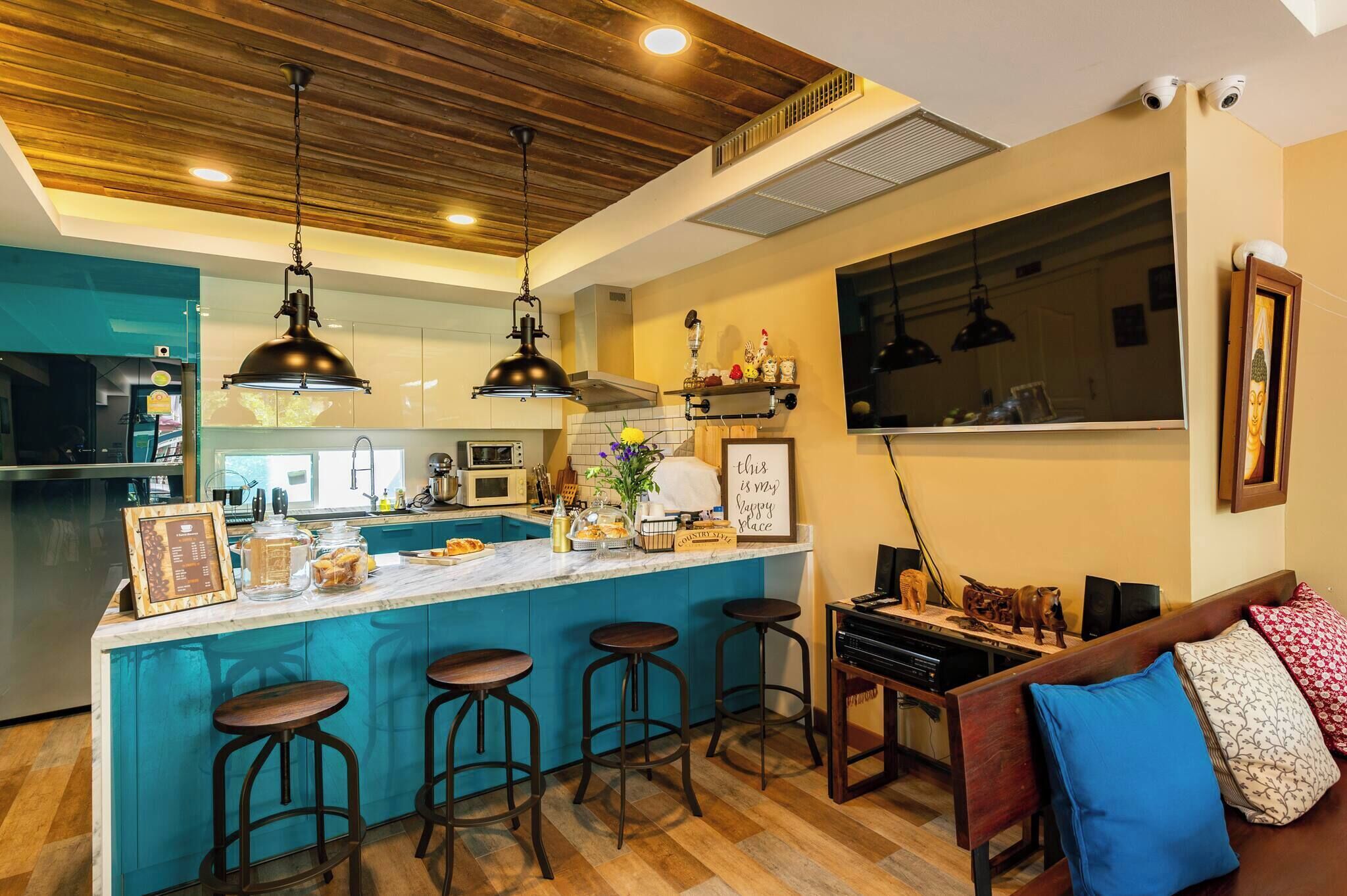 Room, 1 Bedroom, Smoking | Dining