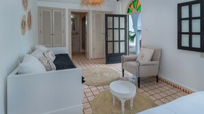 6 Schlafzimmer, kostenloses WLAN, Bettwäsche