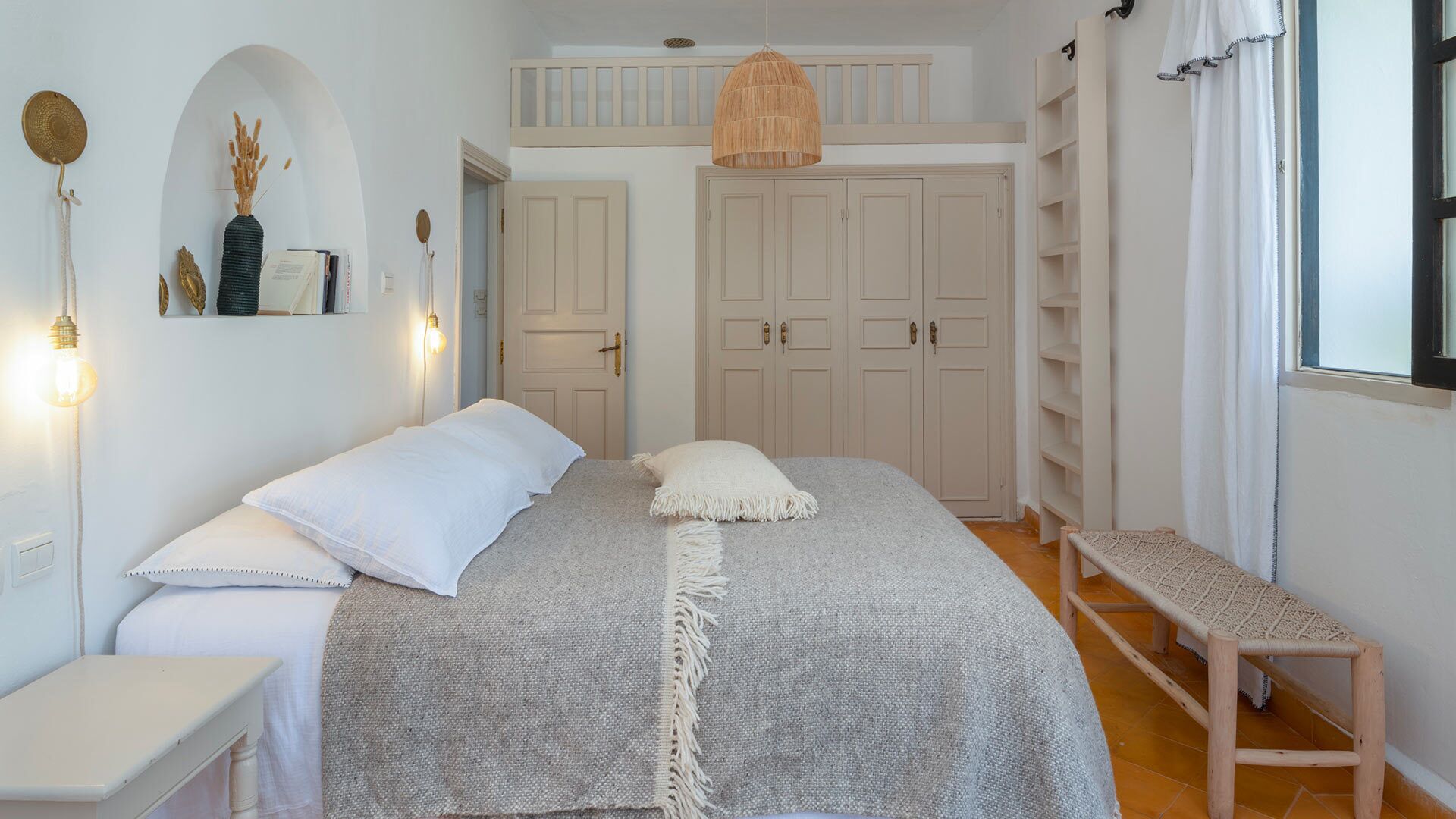 6 bedrooms, free WiFi, bed sheets