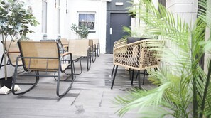 Terrace/patio - The Wellington Apart Hotel by Guestz (Blackpool)