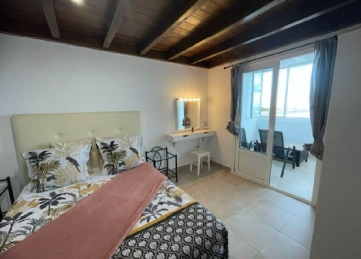 1 bedroom, internet, bed sheets