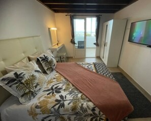 1 bedroom, internet, bed sheets - Studio Ocean View (Arrecife)