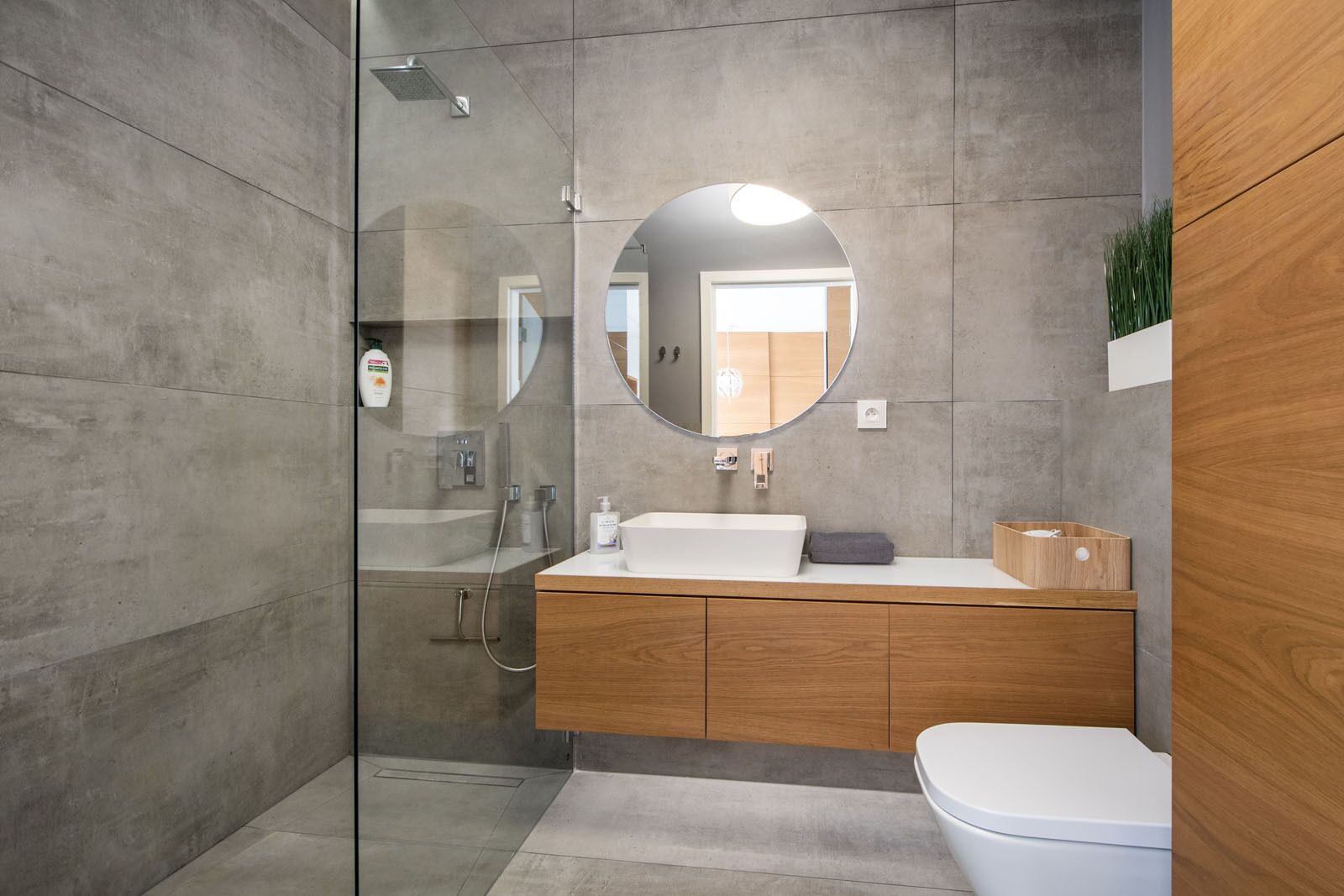 Appartement Supérieur, balcon, vue ville | Salle de bain