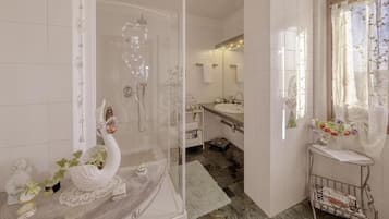 Classic Single Room, Hill View | Bathroom