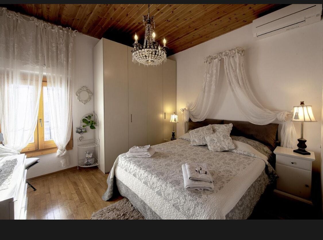 Classic Suite | Iron/ironing board, free WiFi