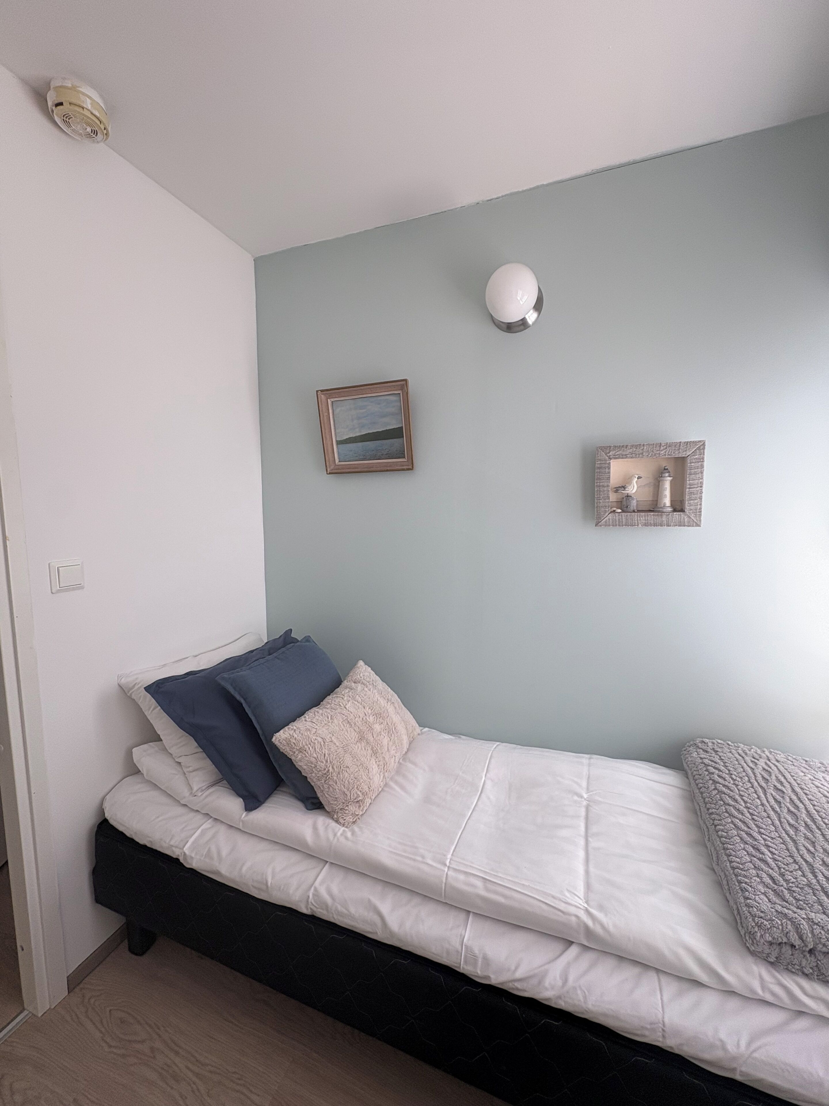 Standard Single Room, Park View