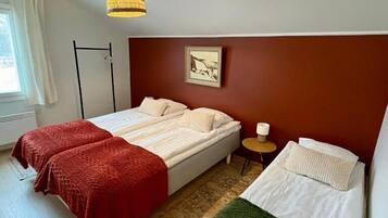 Basic-Dreibettzimmer, Parkblick