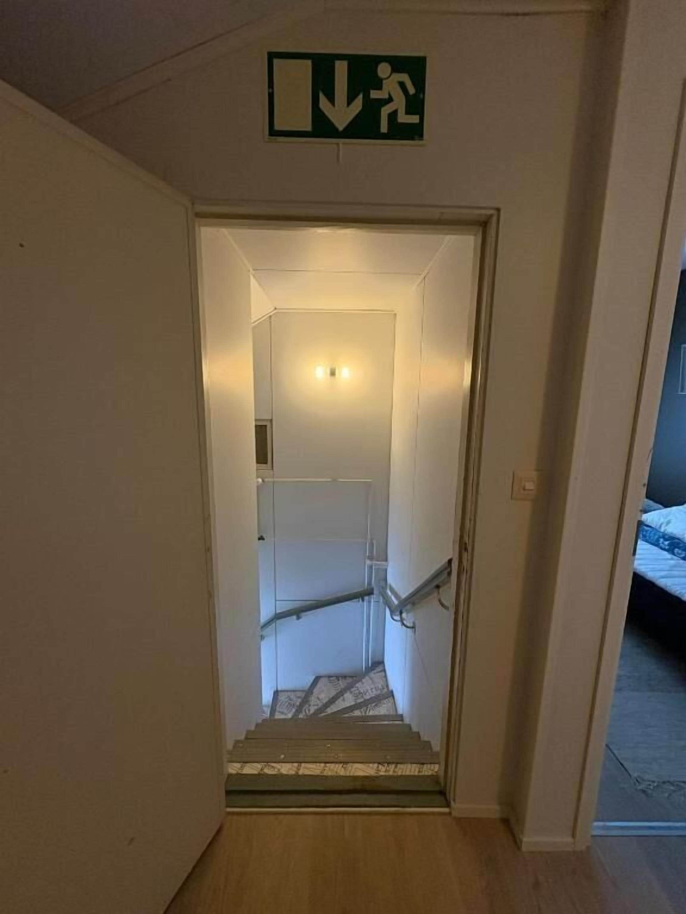 Basic Triple Room, Park View | Interior