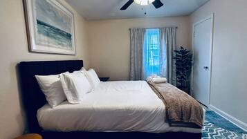 2 bedrooms, desk, iron/ironing board, travel crib