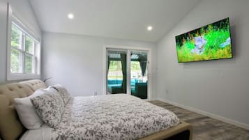 5 habitaciones, tabla de planchar con plancha, internet y ropa de cama