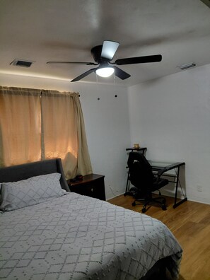 Room - House in Daytona Beach (Daytona Beach)