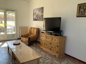 Living area - Gîte la villa jane (Saint-Laurent-la-Vernède)