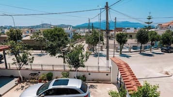 Habitación doble Deluxe, balcón, vista a la ciudad | Áreas de la propiedad