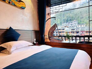 Signature Double Room, River View - Fenghuang Meomory Riverview Inn (Xiangxi)