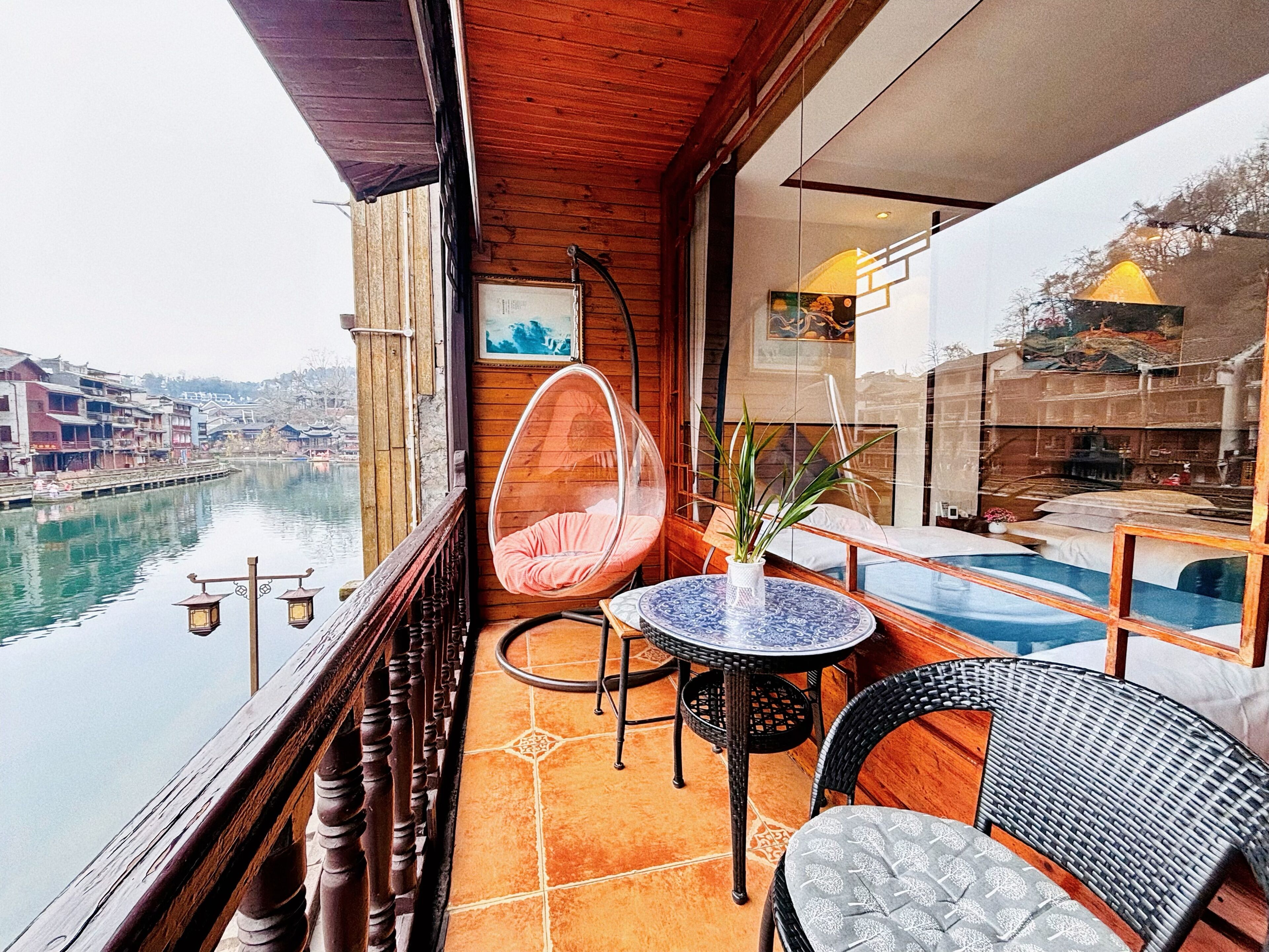 Family Twin Room, River View