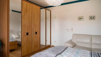 2 Schlafzimmer, Bügeleisen/Bügelbrett, WLAN, Bettwäsche