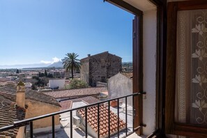 Interior - Historic View Apartment (Orosei)