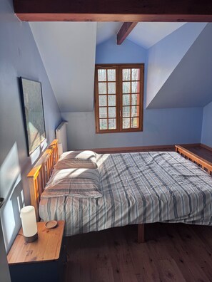 Room - Vrbo Property (Saint-Martin-d'Uriage)