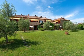 Exterior - Calanchi Apartments (Sughera)