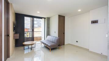 Family Loft, Balcony, City View | Living area
