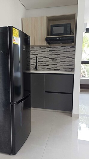 Standard Loft, Courtyard View | Private kitchen - Hotel Distrito 70 Living  (Medellín)