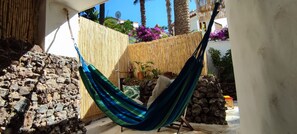 Terrace/patio - Vacation Home 'Oasis Garden, Alegranza' with Wi-Fi (Chayofa)