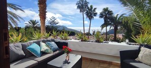Terrace/patio - Vacation Home 'Private Pool and Ocean Views' with Sea View, Shared Pool and Wi-Fi (Chayofa)
