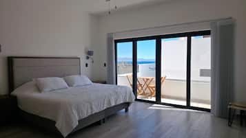Apartment, Partial Sea View