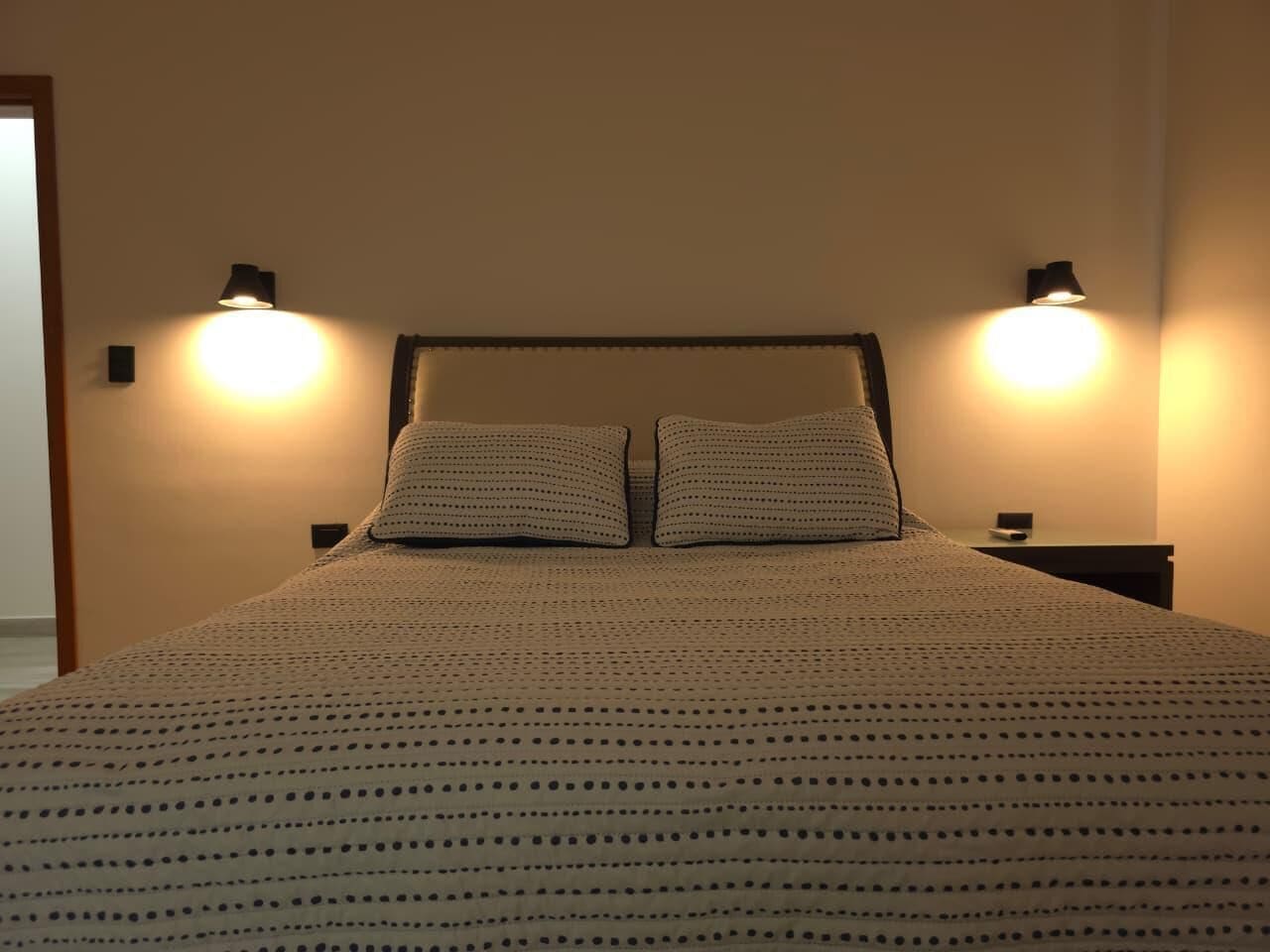 Apartamento, vista parcial para o mar | Wi-Fi de cortesia