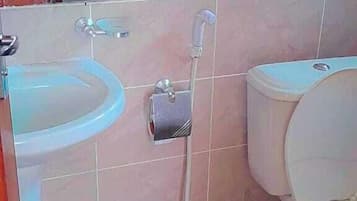 Family Apartment | Bathroom