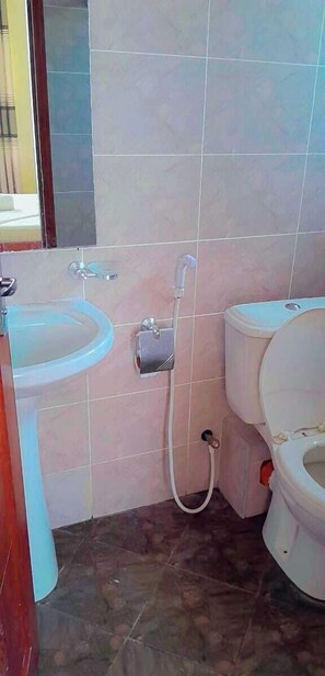 Apartamento família | Banheiro