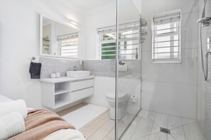 Apartment (2 Bedrooms) | Interior - Sea La Vie (Cape Town)