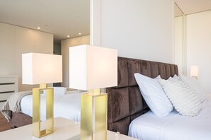 3 bedrooms, iron/ironing board, Internet, bed sheets - GuestReady - Luxurious Beachfront Villa Retreat (Vila Nova de Gaia)