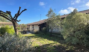 Property grounds - Spacious house with garden in Gujan-Mestras (Gujan-Mestras)