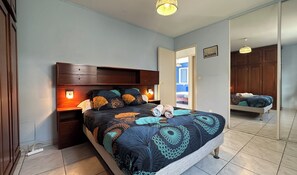 3 chambres, fer et planche à repasser, draps fournis