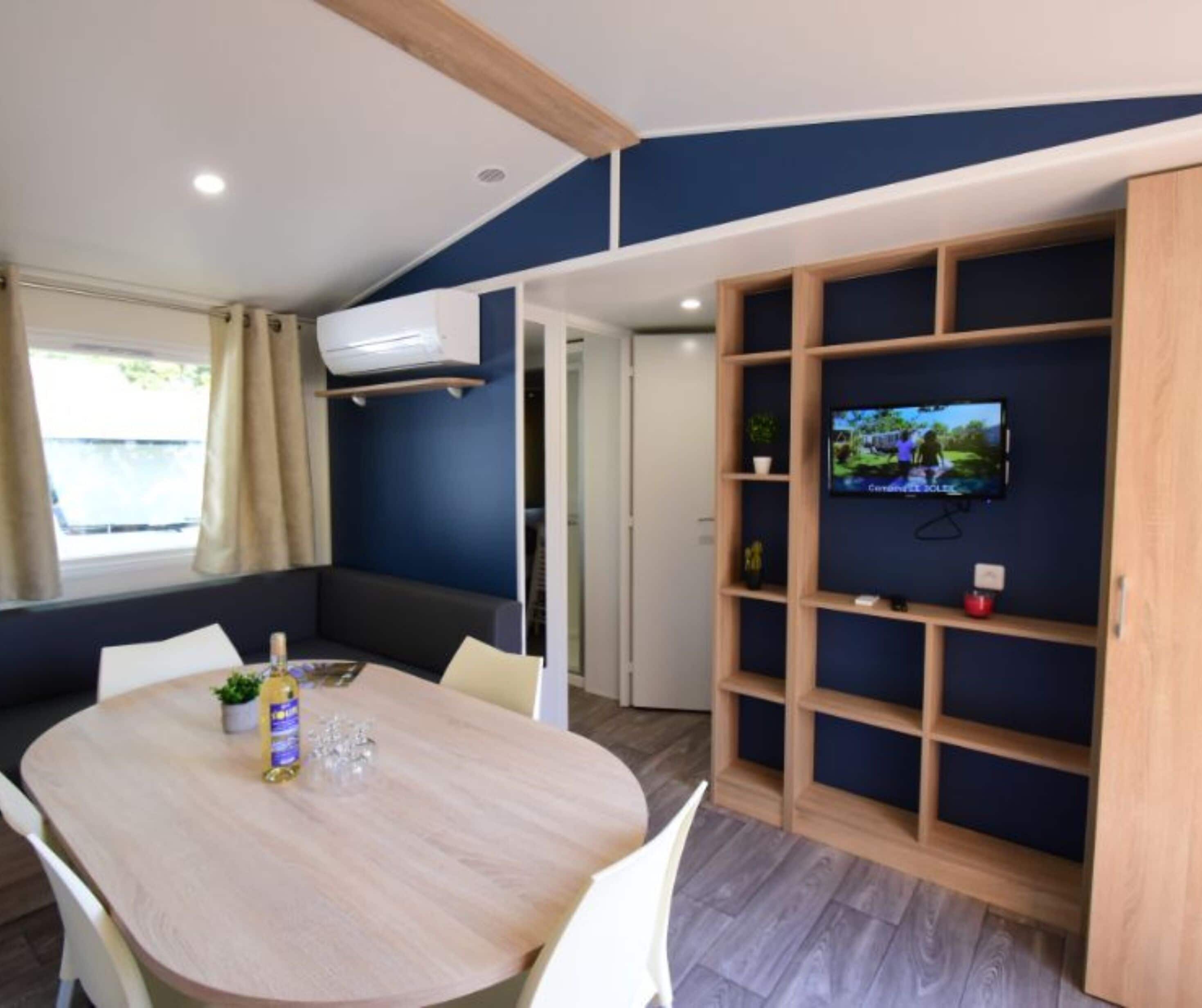 Comfort Mobile Home | Dining