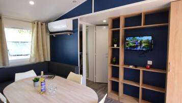 Comfort Mobile Home | Dining