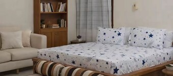 Room with air-conditioned bathroom Furnished