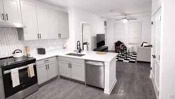 Microwave, oven, stovetop, dishwasher