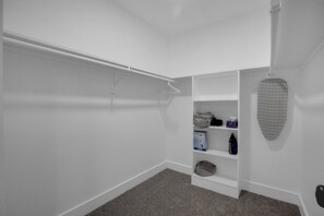 Interior - Newly Refreshed! In-Ground Pool & Hot Tub! (Houston)